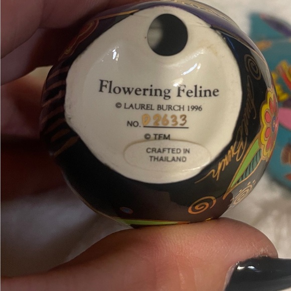 Set of 3 Laurel Burch Ceramic Eggs- The Cat Collection 1996-97-96 - Picture 7 of 11